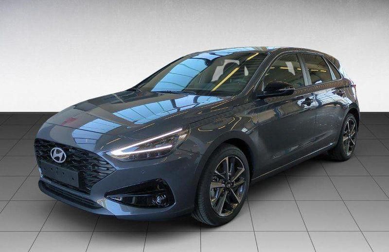 Grau Neu 2025 Hyundai i30 Advantage Limousine | 23.990 € (Fairer Preis) - Bild 1/1