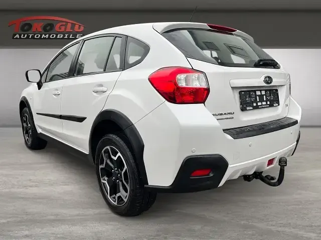 Käytetty Subaru XV Active 150 HP (110 kW) 2014 Valkoinen Katumaasturi