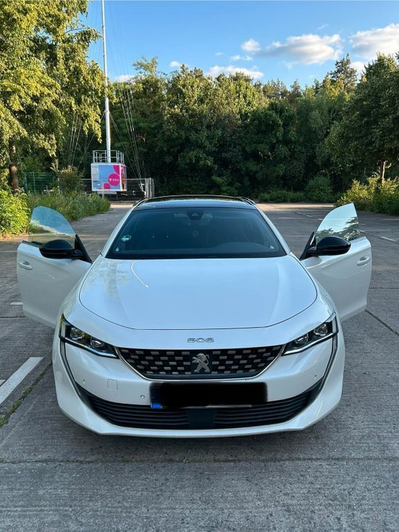 Weiß Gebraucht 2019 Peugeot 508 GT-line Kombi | 19.499 € (Fairer Preis) - Bild 1/4