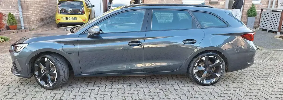 Gebraucht Cupra Leon 204 PS (150 kW) 2023 Grau Kombi