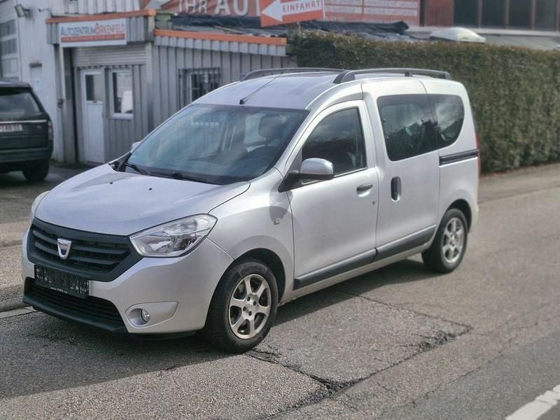 Gebraucht Dacia Dokker Lauréate 116 PS (85 kW) 2013 Grau Van / Kleinbus