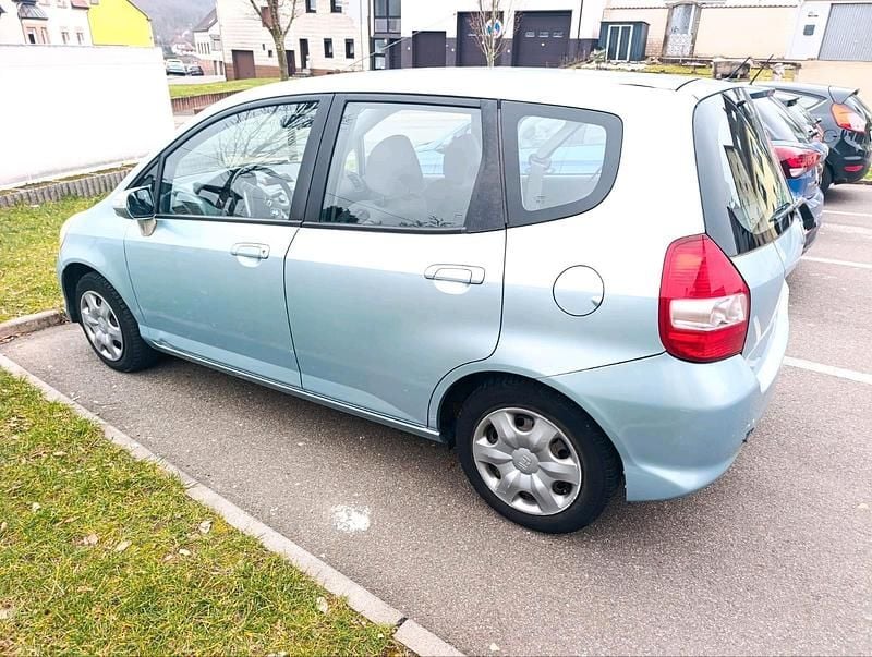 Gebraucht Honda Jazz LS 83 PS (61 kW) 2006 Blau Kleinwagen