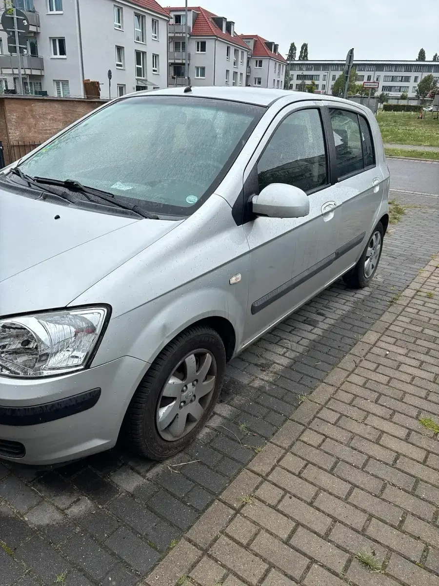 Gebraucht Hyundai Getz 86 PS (63 kW) 2005 Silber Kleinwagen