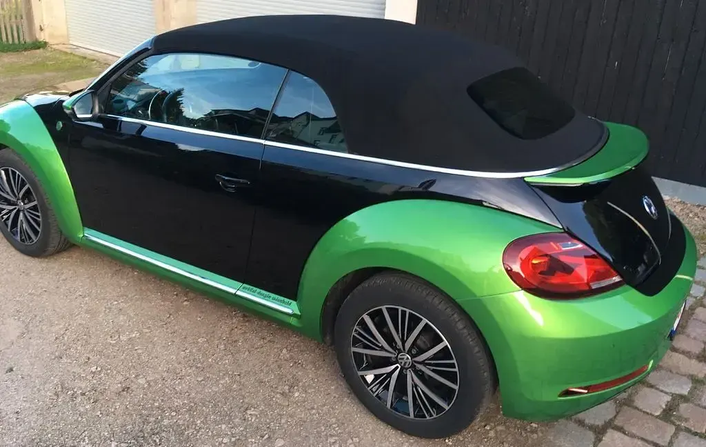 Gebraucht VW Beetle Exclusive 105 PS (77 kW) 2017 Schwarz Kleinwagen