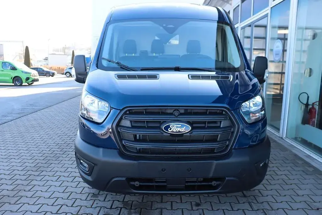 Neu Ford Transit Trend 131 PS (96 kW) 2026 Blau Van / Kleinbus
