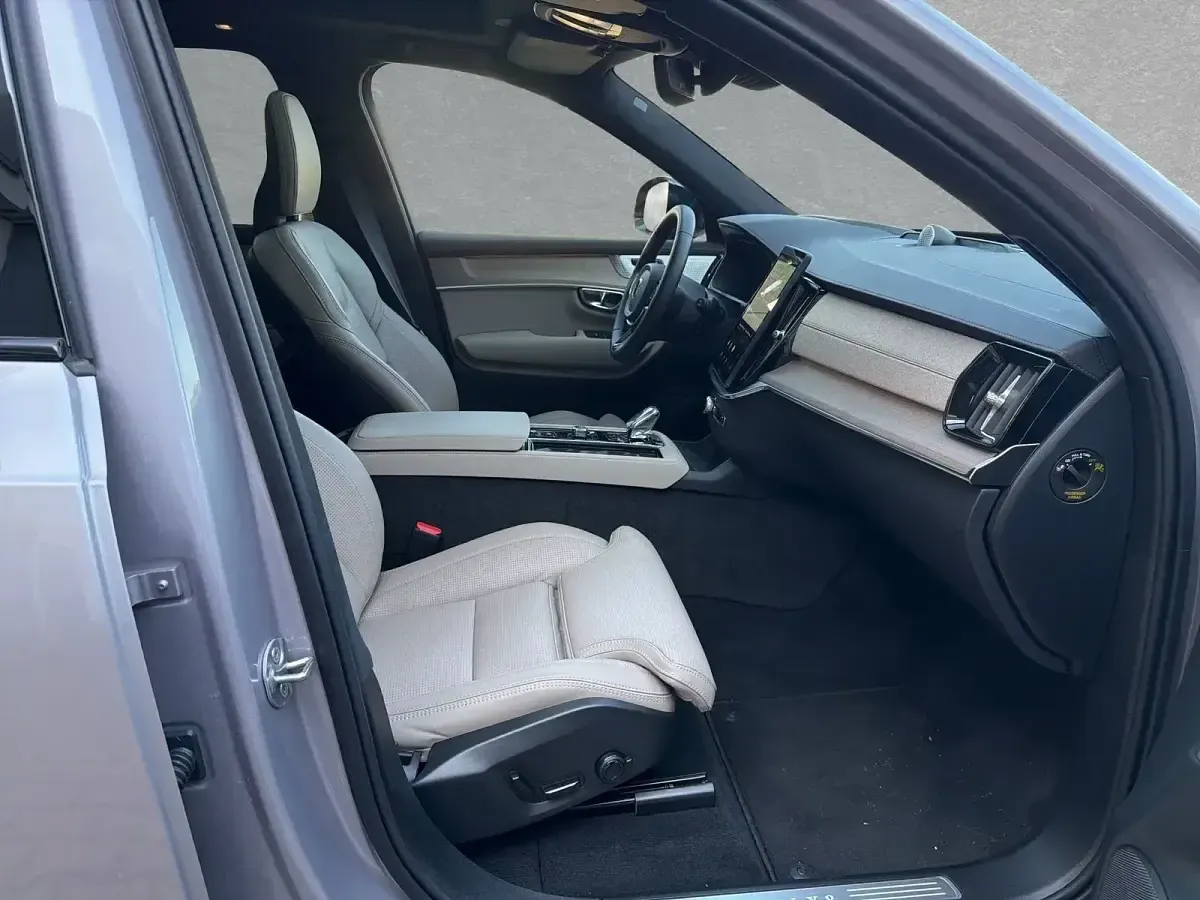 Gebraucht Volvo XC90 Ultra 455 PS (334 kW) 2026 Andere SUV
