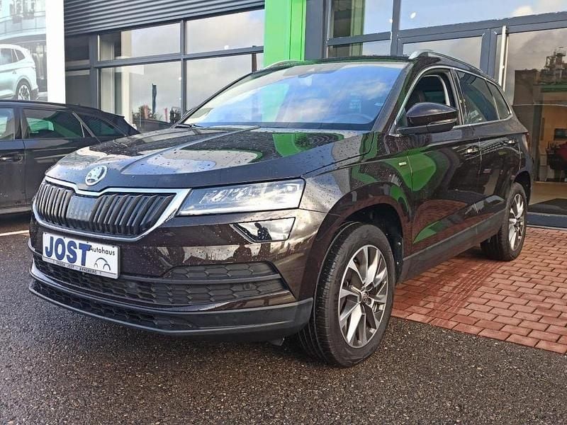 Gebraucht Skoda Karoq Clever 150 PS (110 kW) 2021 Magniticbraun metallic SUV