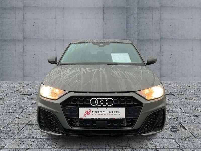 Gebraucht Audi A1 S-Line 95 PS (69 kW) 2025 Chronosgrau metallic Kleinwagen
