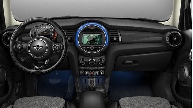 Gebraucht Mini Cooper 136 PS (100 kW) 2020 Silber Kleinwagen