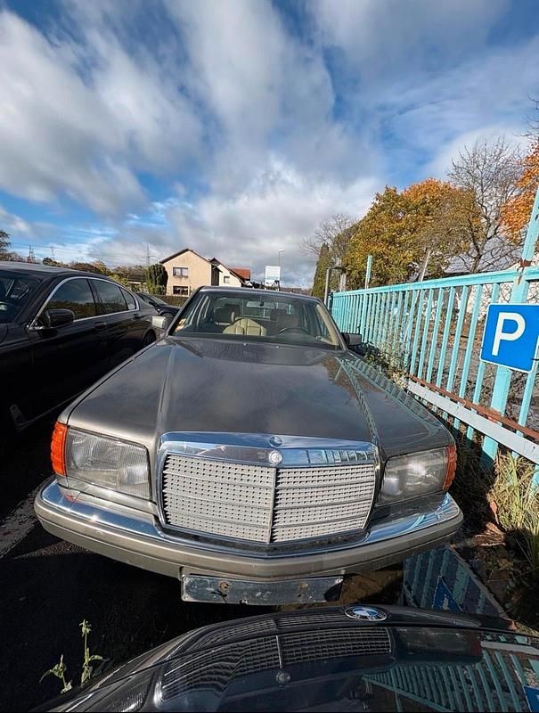 Gold Gebraucht 1989 Mercedes 500 SE Limousine | 6.500 € - Bild 1/4