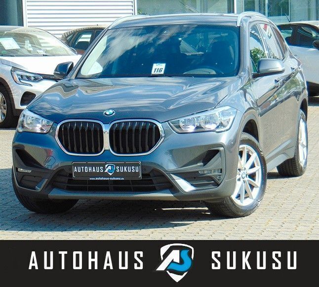 Mineralgrau metallic Gebraucht 2022 BMW X1 Advantage SUV | 23.990 € (Fairer Preis) - Bild 1/4