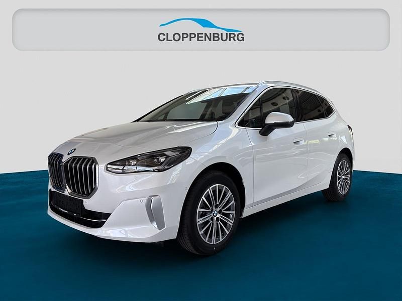 Weiß Neu 2025 BMW 218 Luxury Line | 40.740 € (Teuer) - Bild 1/4