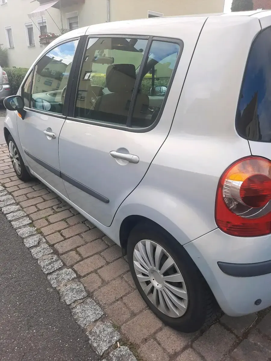 Gebraucht Renault Modus 105 PS (77 kW) 2005 Grau Van / Kleinbus