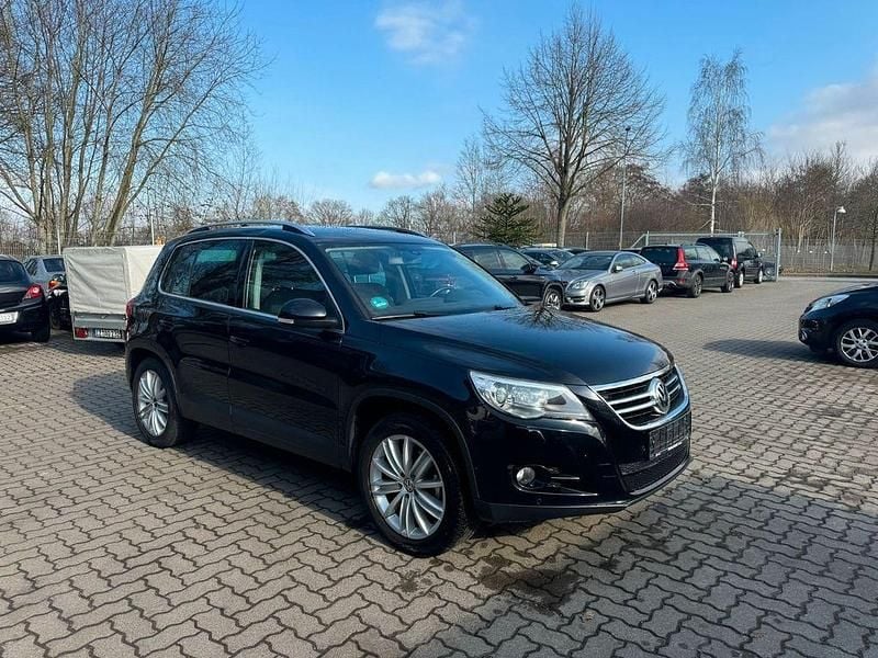 Gebraucht VW Tiguan Team 200 PS (147 kW) 2010 Schwarz SUV