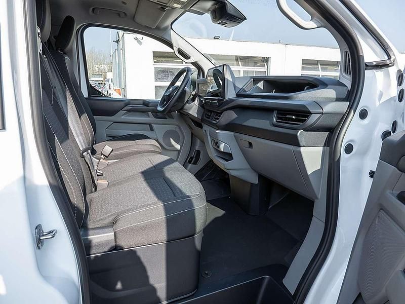 Nouă Ford Transit Custom Trend 170 CP (125 kW) 2026 Alb Monovolum