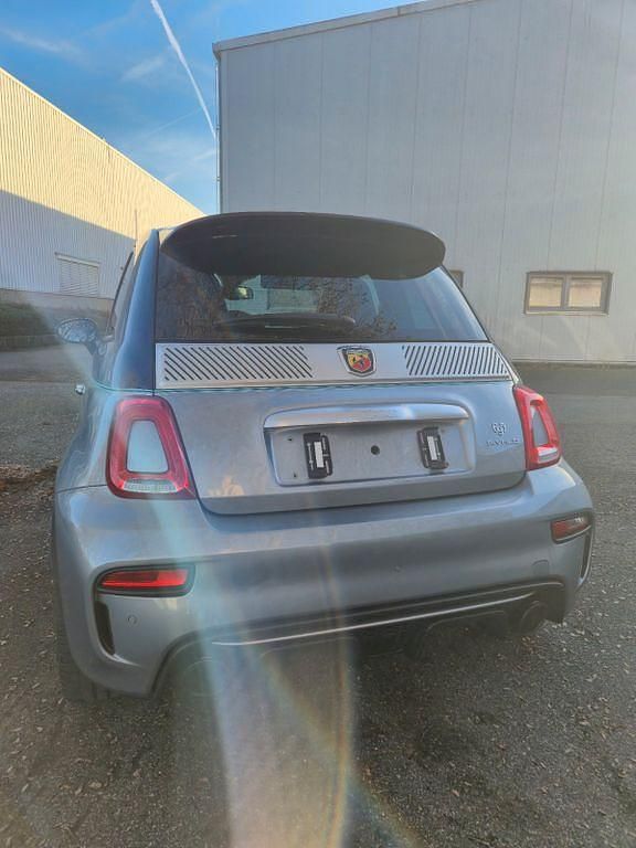 Gebraucht Abarth 695 179 PS (131 kW) 2018 Kleinwagen