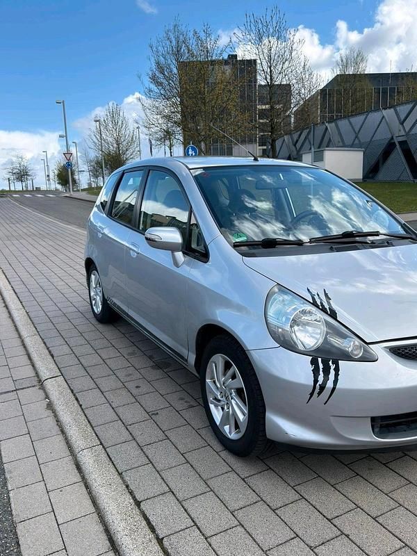 Gebraucht Honda Jazz 83 PS (61 kW) 2005 Grau Kleinwagen