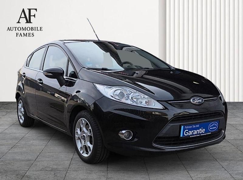 Gebraucht Ford Fiesta 82 PS (60 kW) 2011 Schwarz Kleinwagen
