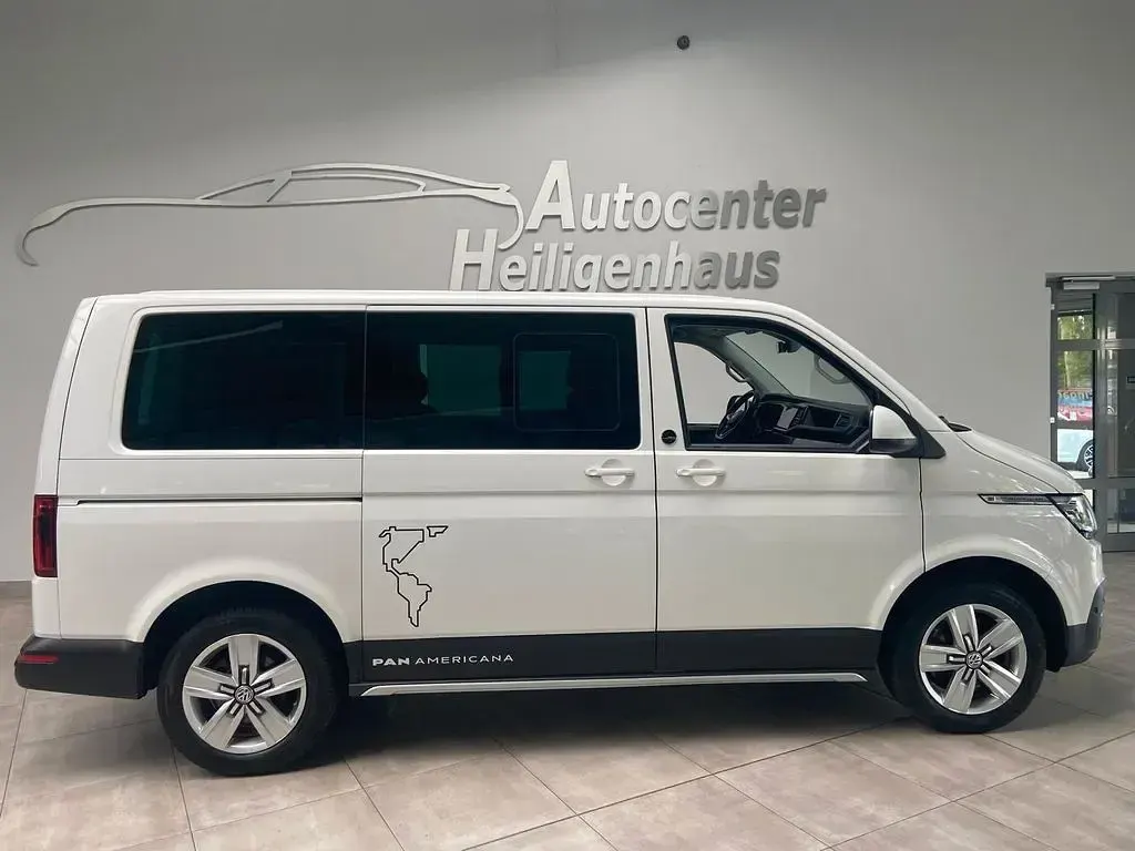Gebraucht VW Multivan PanAmericana 204 PS (150 kW) 2021 Candyweiss Van / Kleinbus