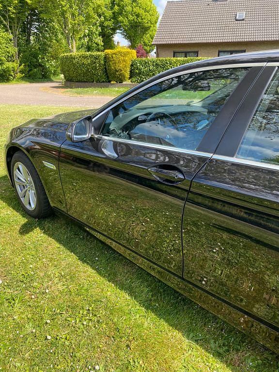 Gebraucht BMW 520 184 PS (135 kW) 2014 Schwarz Limousine
