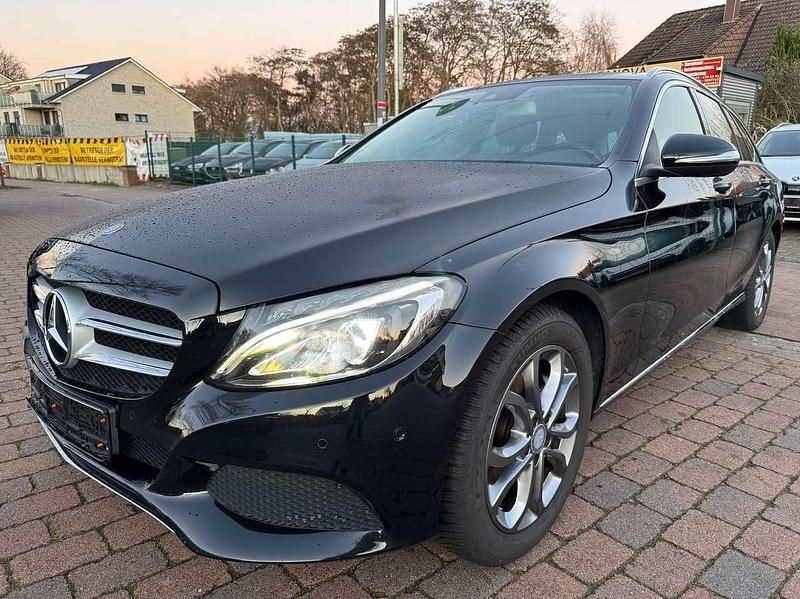 Schwarz Gebraucht 2014 Mercedes C200 Avantgarde Kombi | 12.999 € (Fairer Preis) - Bild 1/4