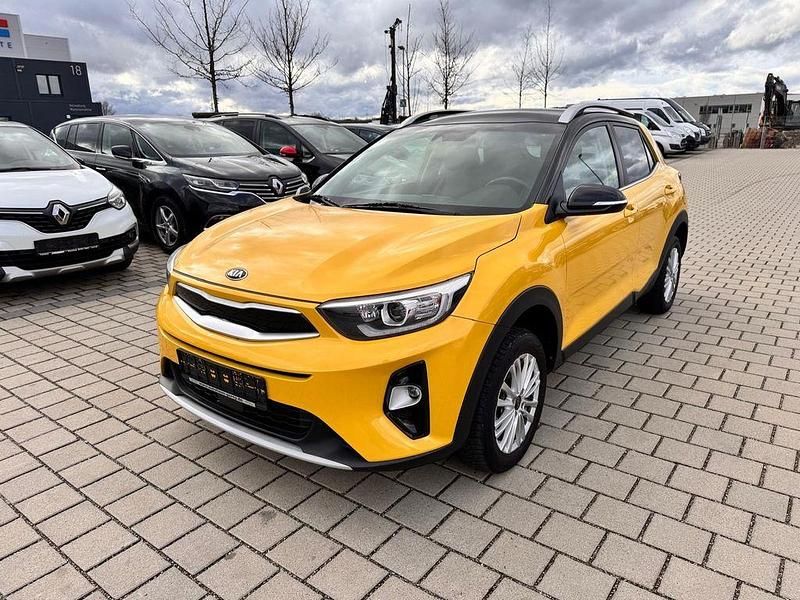 Gebraucht Kia Stonic Platinum Edition 120 PS (88 kW) 2018 Gelb SUV