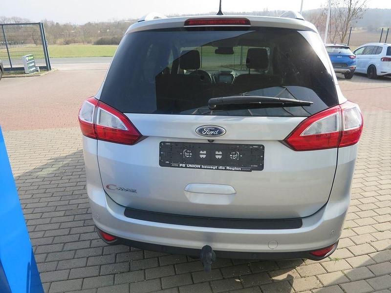 Gebraucht Ford Grand C-Max 140 PS (102 kW) 2019 Silber Van / Kleinbus