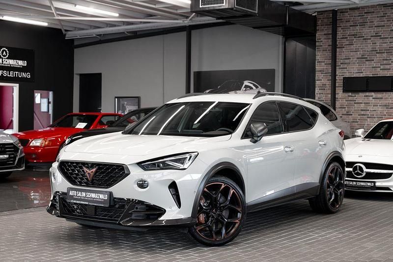 Grau Gebraucht 2023 Cupra Formentor VZ SUV | 45.900 € (Teuer) - Bild 1/4