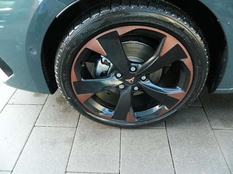 Neu Cupra Leon 150 PS (110 kW) 2026 Fjordblau Kombi