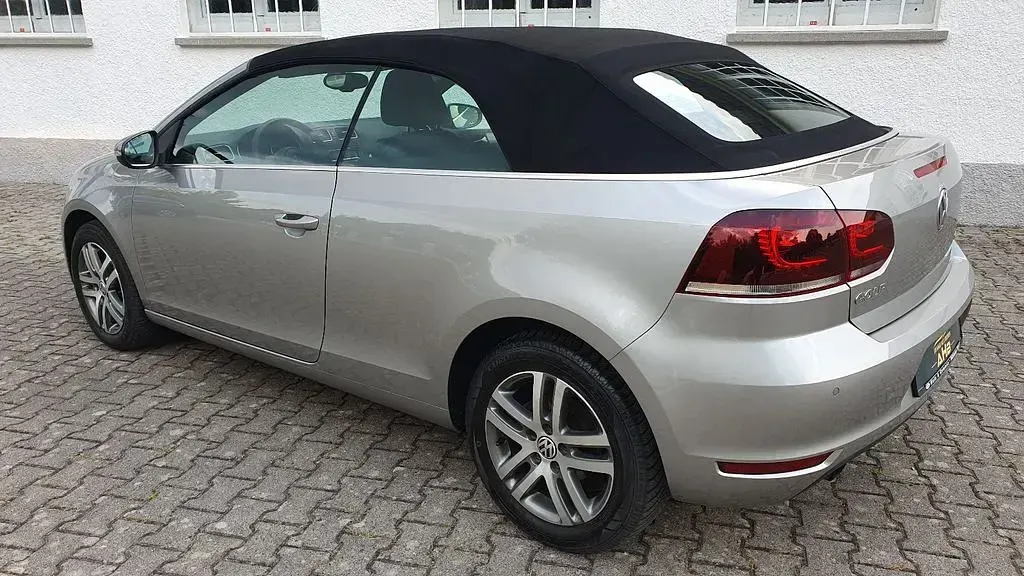 Gebraucht VW Golf Cabriolet 105 PS (77 kW) 2011 Silber Cabrio