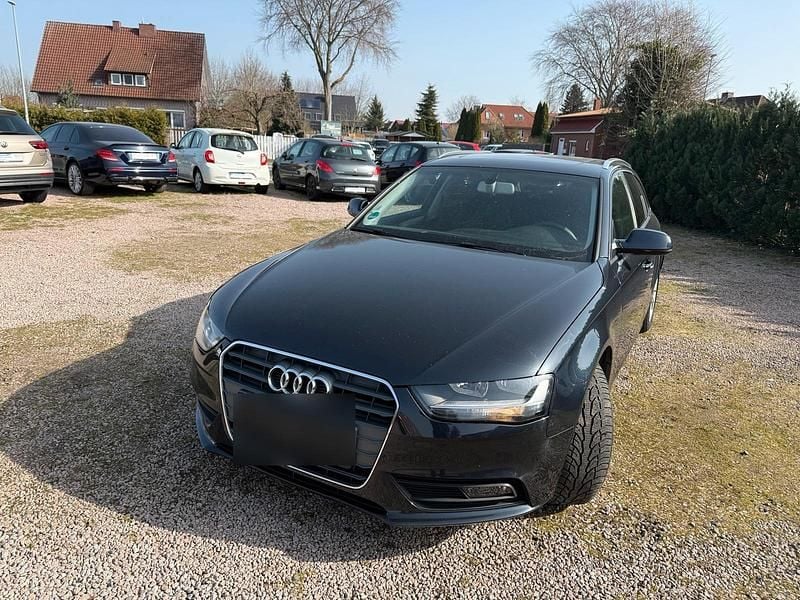 Gebraucht Audi A4 170 PS (125 kW) 2012 Schwarz Kombi