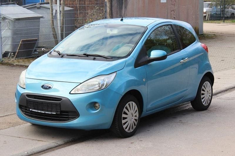 Gebraucht Ford Ka Titanium 69 PS (50 kW) 2011 Blau Kleinwagen