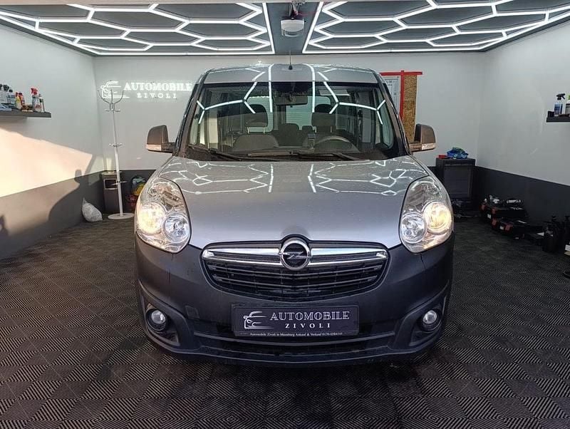 Gebraucht Opel Combo 95 PS (69 kW) 2013 Silber Van / Kleinbus