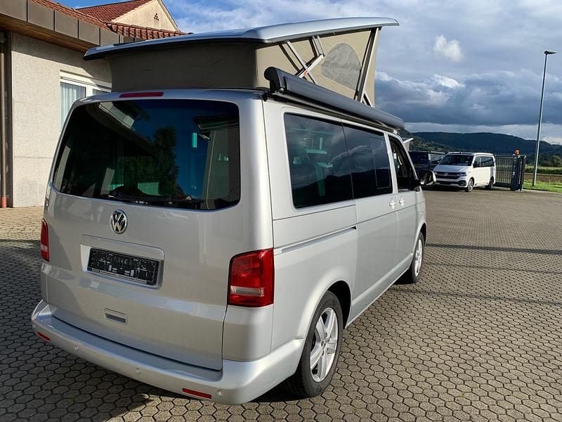 Gebraucht VW California Comfortline 179 PS (131 kW) 2010 Reflexsilber metallic Van