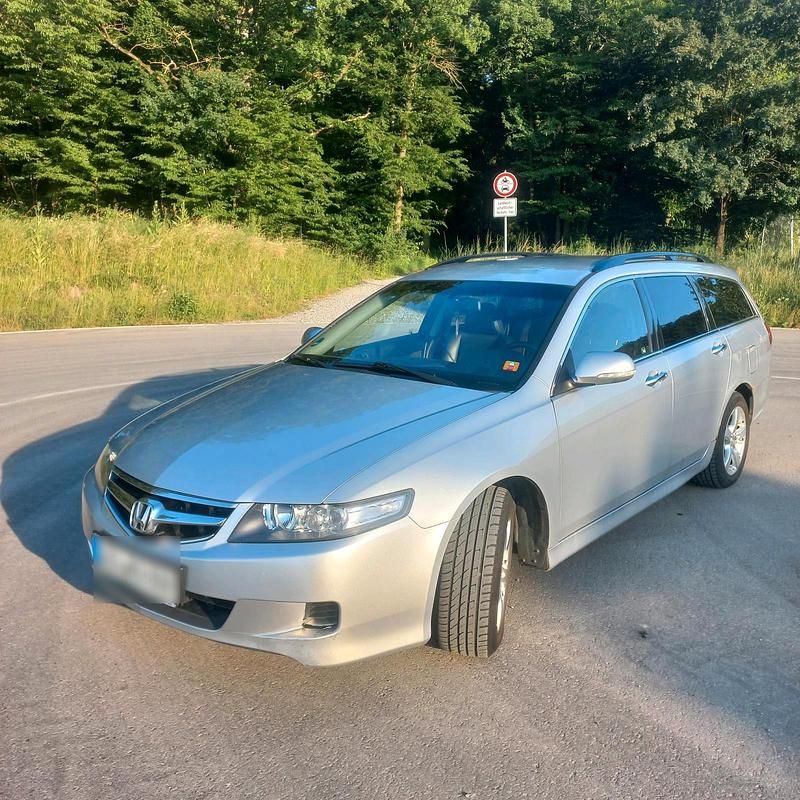Grau Gebraucht 2006 Honda Accord Kombi | 2.100 € - Bild 1/4