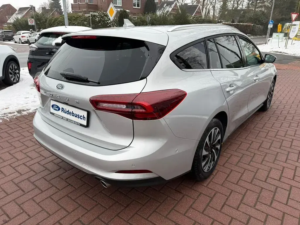 Nuova Ford Focus Titanium 155 CV (114 kW) 2026 Argento Berlina
