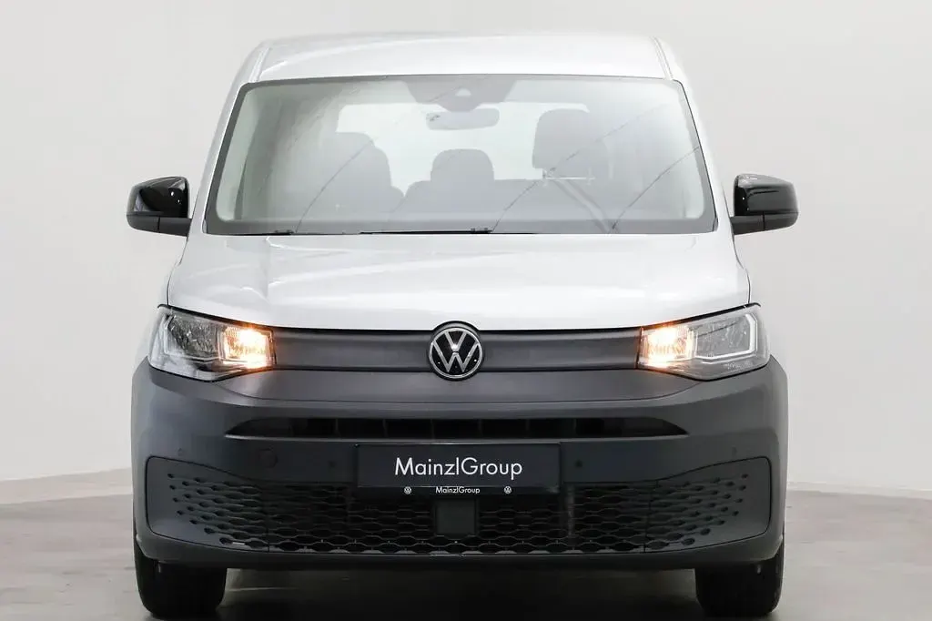 Gebraucht VW Caddy Basis 122 PS (89 kW) 2021 Reflexsilber metallic Van / Kleinbus