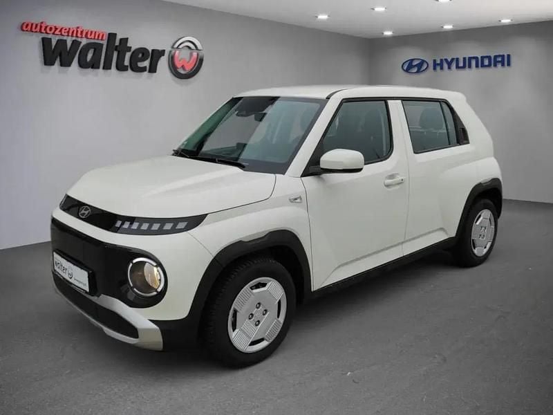 Unbleached ivory / sol Gebraucht 2025 Hyundai Inster Select Kleinwagen | 22.990 € (Guter Preis) - Bild 1/1