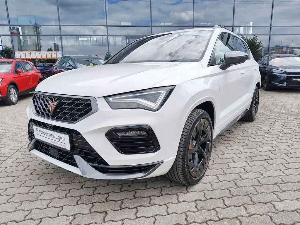 Gebraucht Cupra Ateca 300 PS (220 kW) 2023 Weiss / bila weiss SUV
