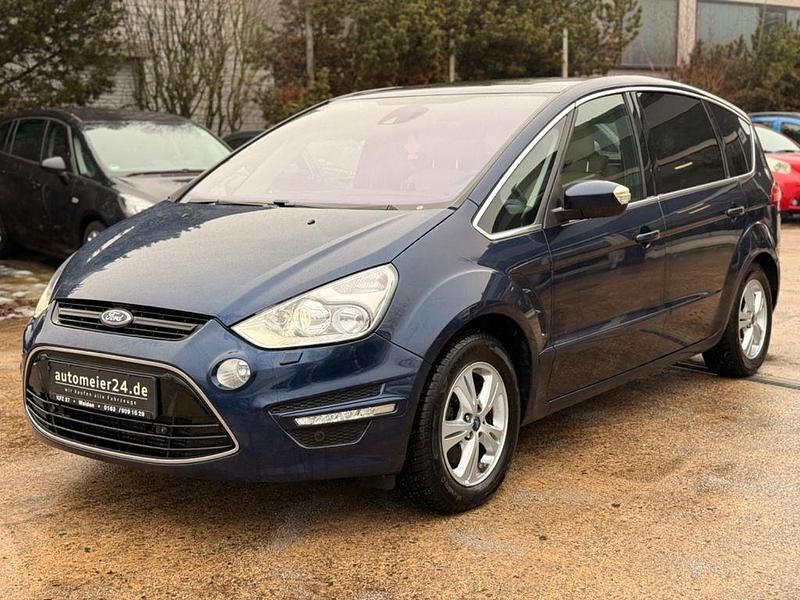 Second-hand Ford S-MAX Titanium 200 CP (147 kW) 2012 Albastru Monovolum