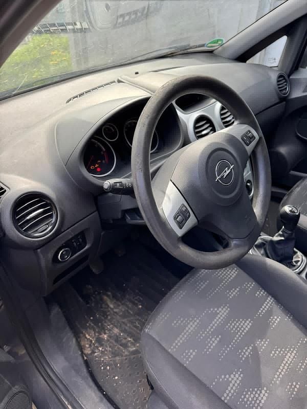 Second-hand Opel Corsa 125 CP (91 kW) 2014 Gri Hatchback