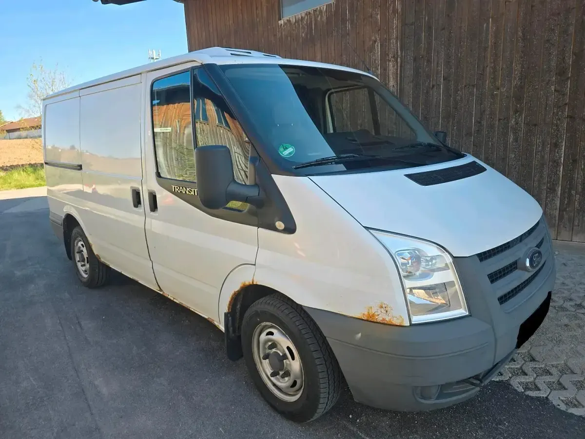 Used Ford Transit 85 HP (62 kW) 2012 White Minivan