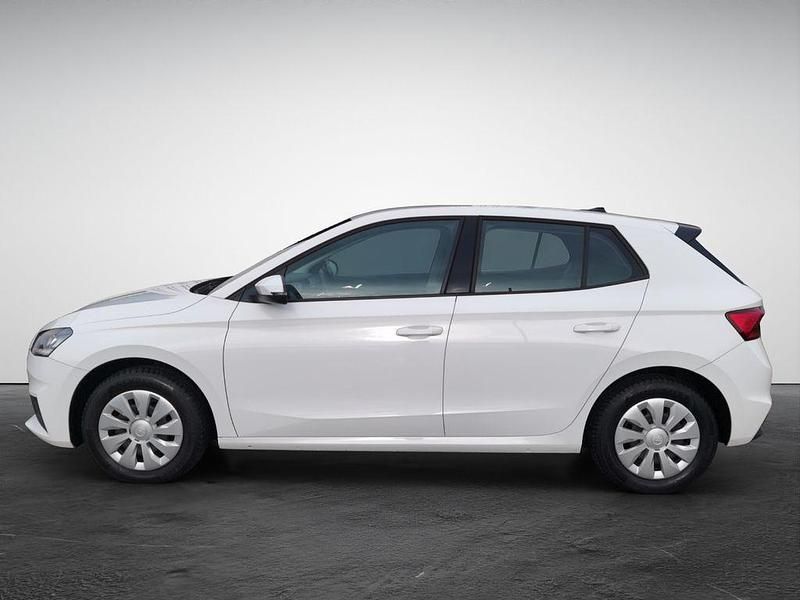 Gebraucht Skoda Fabia Ambition 65 PS (47 kW) 2023 Candyweiss Limousine