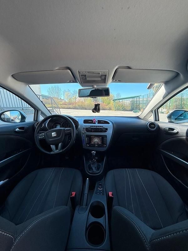 Gebraucht Seat Leon 110 PS (80 kW) 2012 Weiß Limousine