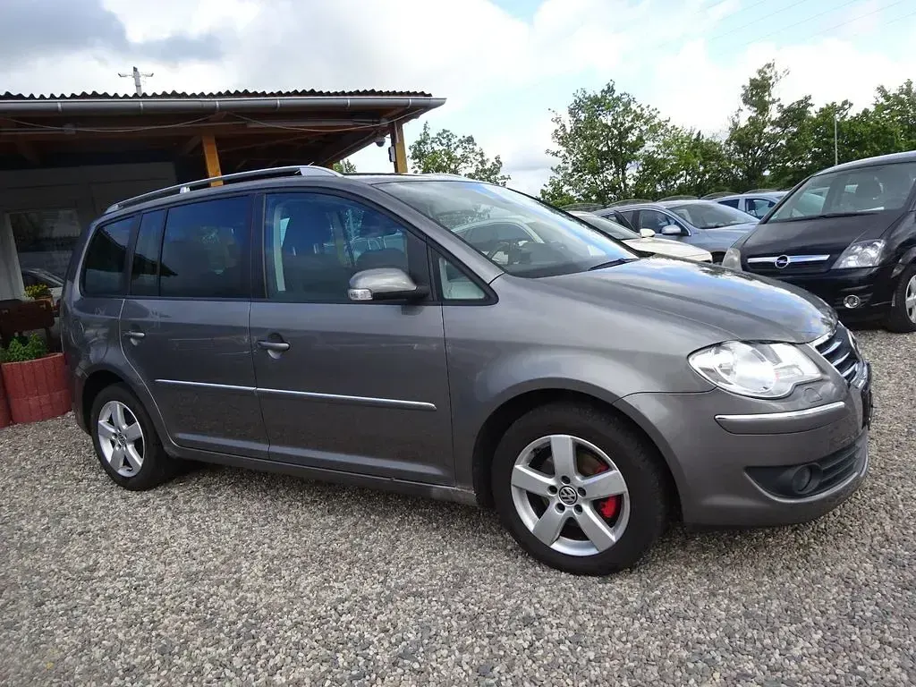 Gebraucht VW Touran Highline 140 PS (102 kW) 2007 Grau Van / Kleinbus
