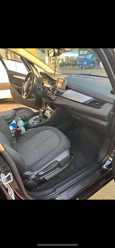 Gebraucht BMW 218 Active Tourer Advantage 150 PS (110 kW) 2016 Schwarz Van / Kleinbus