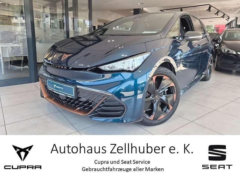 Blau Gebraucht 2022 Cupra Born Kleinwagen | 25.470 € (Fairer Preis) - Bild 1/4