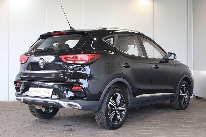 Gebraucht MG ZS Comfort 106 PS (77 kW) 2022 Schwarz Limousine