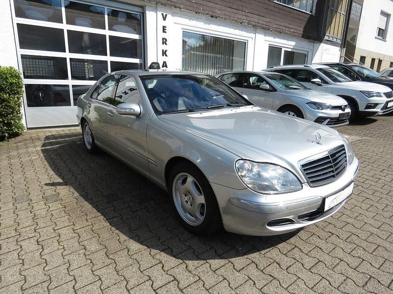 Silber Gebraucht 2004 Mercedes S500 Limousine | 4.900 € (Guter Preis) - Bild 1/4