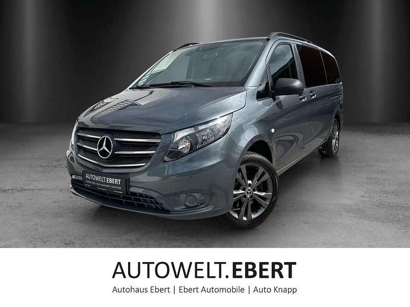 Grau Gebraucht 2018 Mercedes Vito Van / Kleinbus | 38.690 € - Bild 1/4
